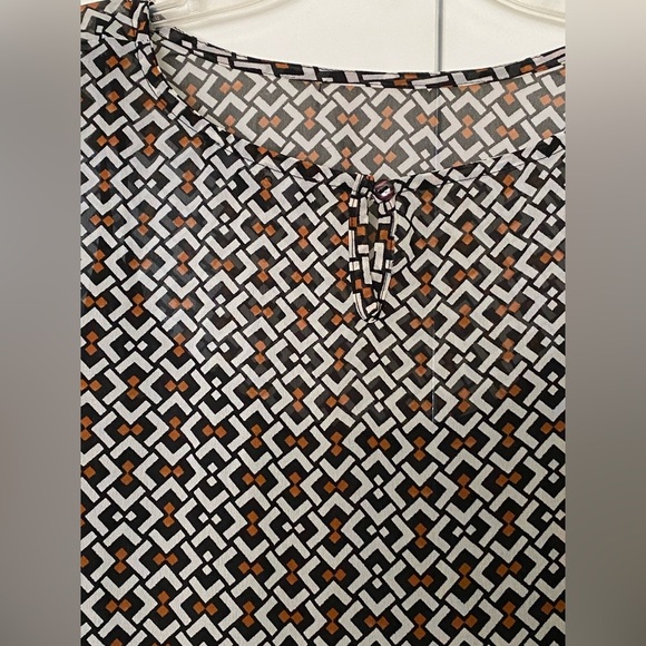 Ellos Women's Plus Black Geometric Print Sheer Overlay Tiered Dress Size 18/20 - Picture 14 of 17